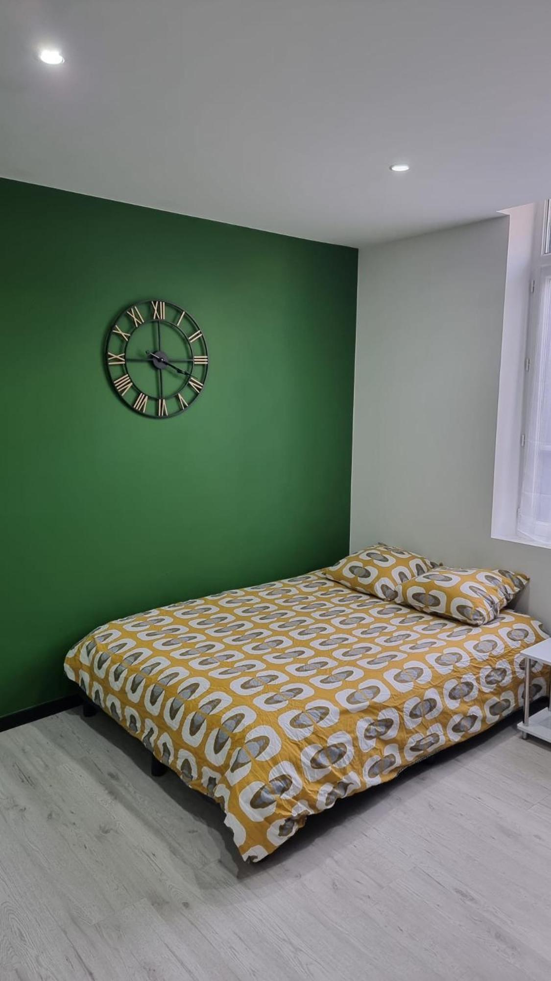 Studio Hibiscus Tout Confort, Renove Сен-Кантен Экстерьер фото
