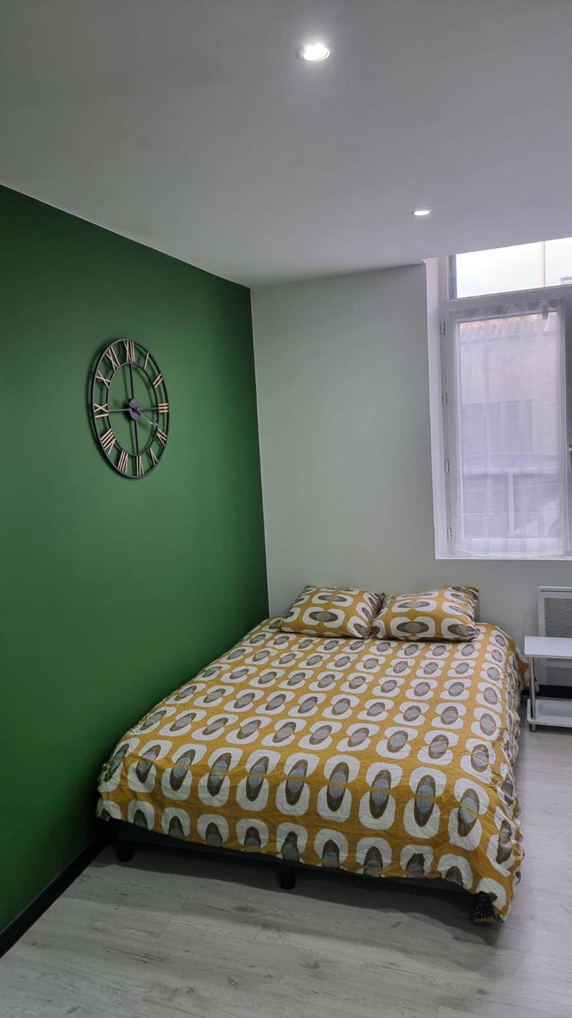 Studio Hibiscus Tout Confort, Renove Сен-Кантен Экстерьер фото