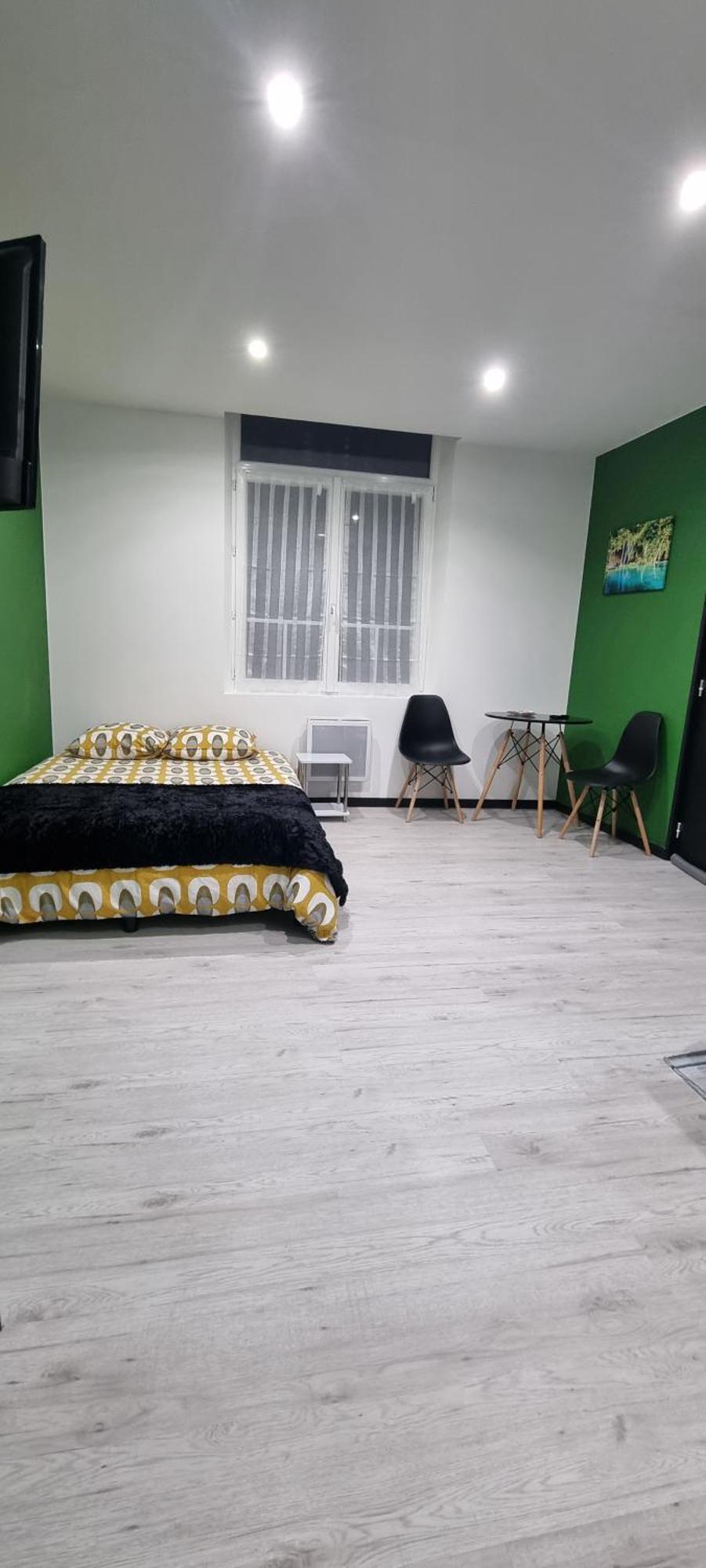 Studio Hibiscus Tout Confort, Renove Сен-Кантен Экстерьер фото